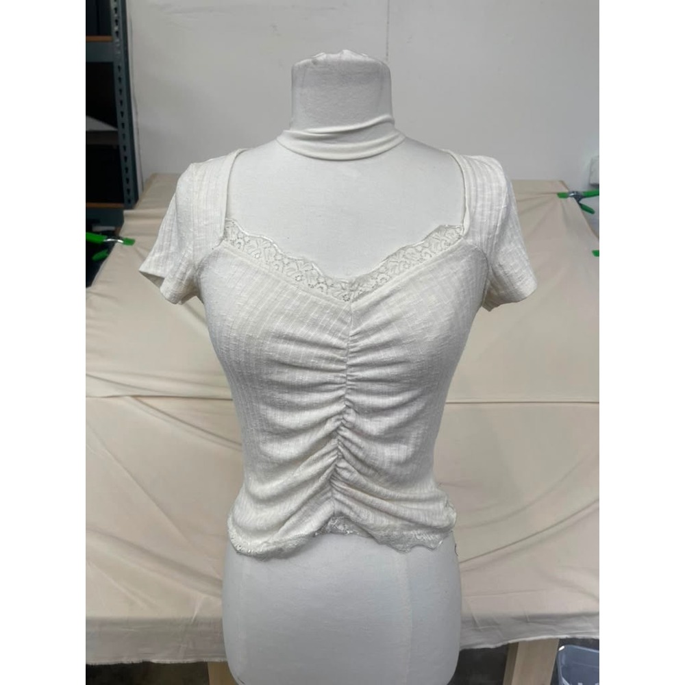 Crave Fame Women Cream White Lace Trim Ruched Bust Short Sleeve Ribbed Top Small